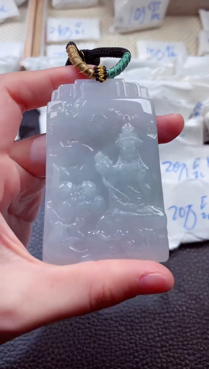 翡翠未镶嵌颈饰00006979观音