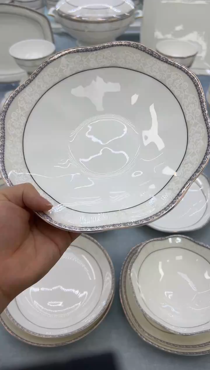 骨瓷玲珑7菊花1个  8菊花1个 