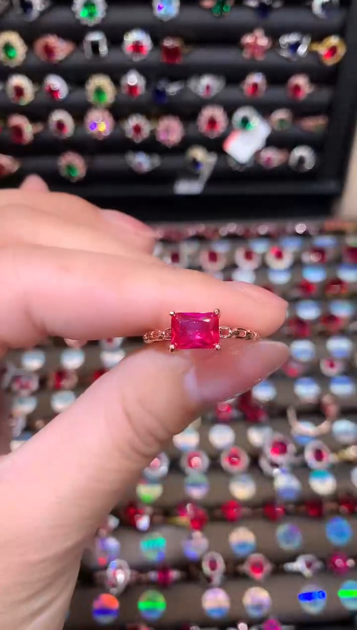 【闪购商品】红宝石戒指银S925镶嵌68