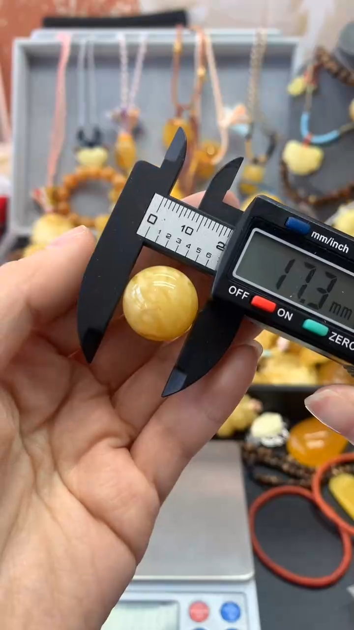 【闪购商品】琥珀珠宝奇石未镶嵌104