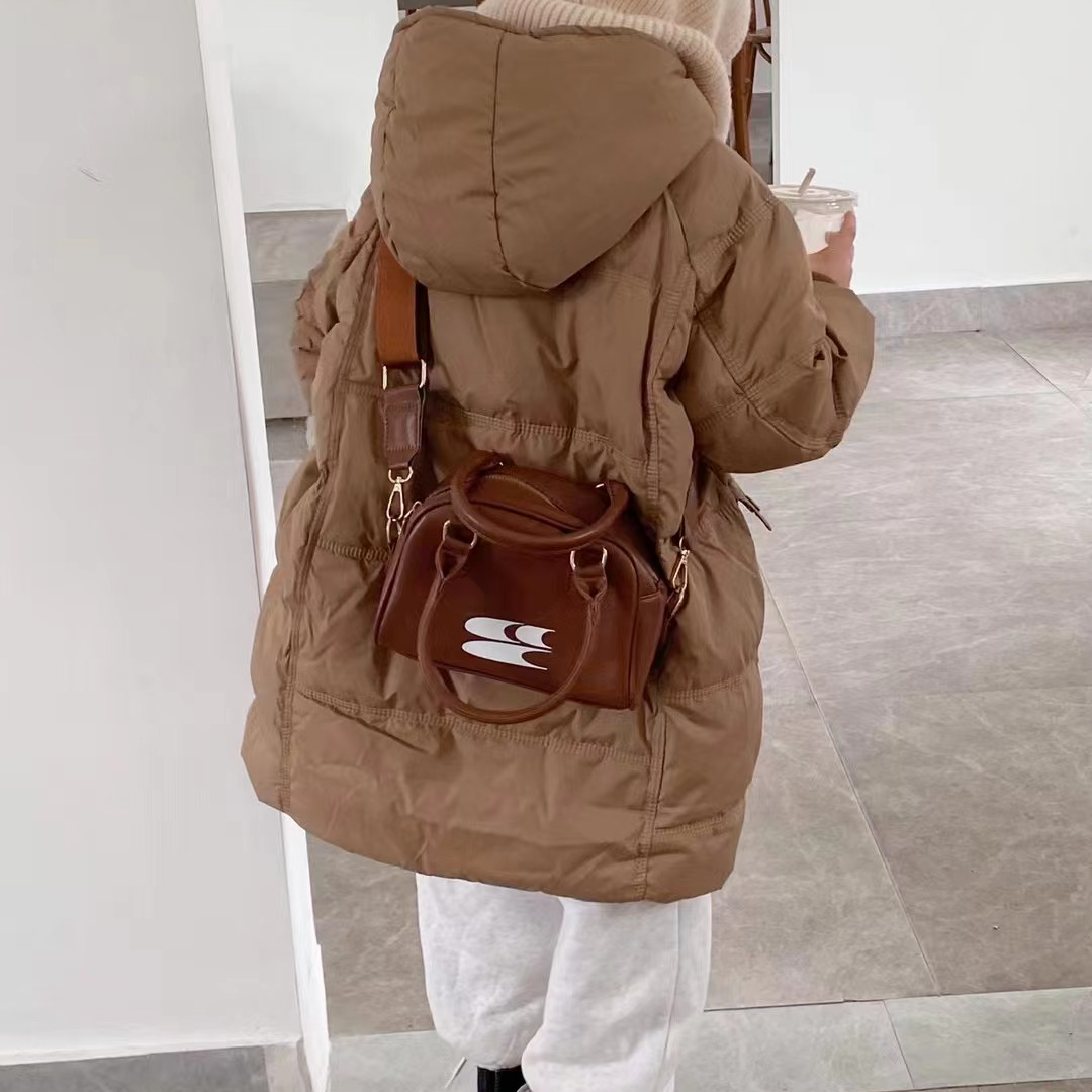秋冬加厚男童连帽女童中大童保暖209中长款