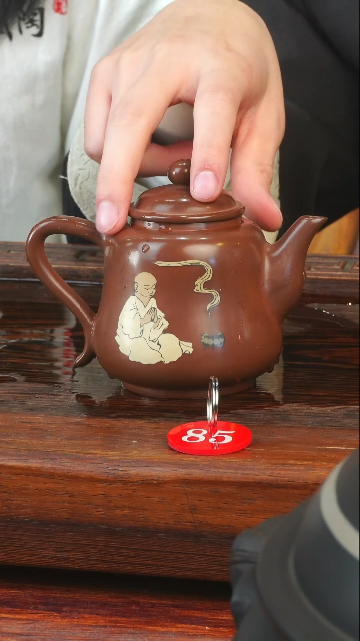 85逢春紫陶全手工羊肝红多道刻填福功壶300ml