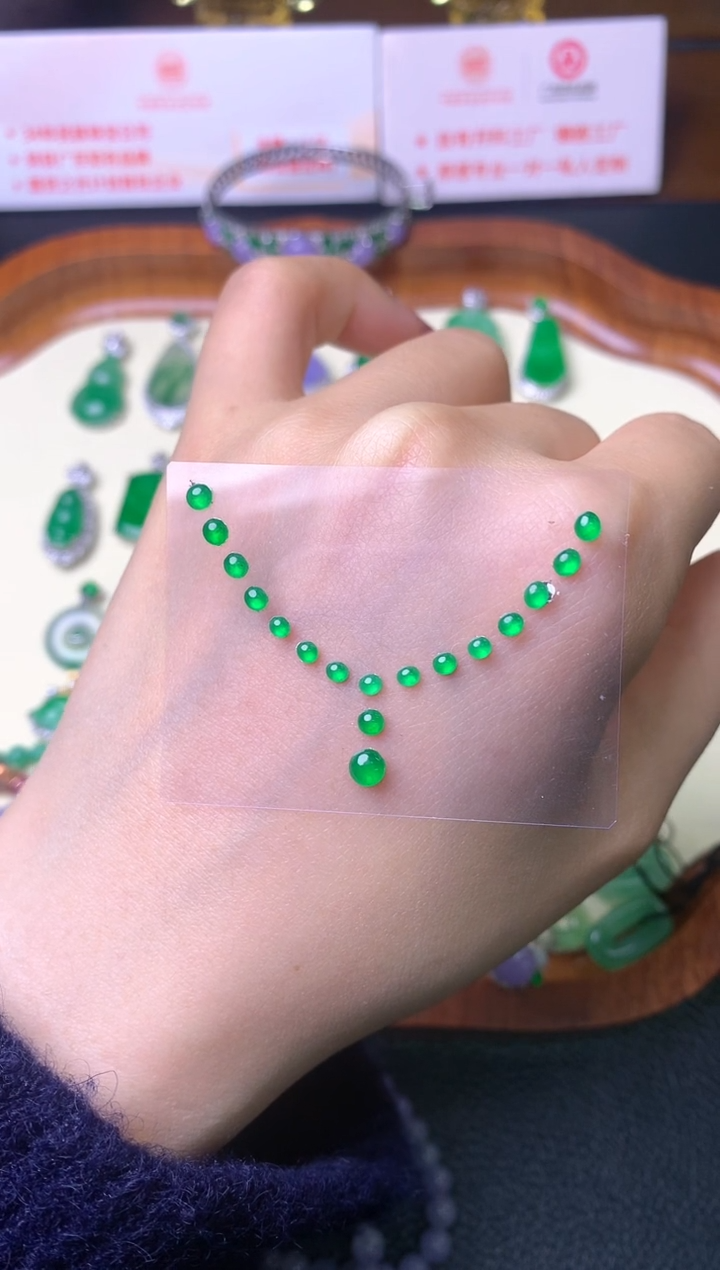 【闪购商品】定制翡翠未镶嵌裸石（镶嵌定制）