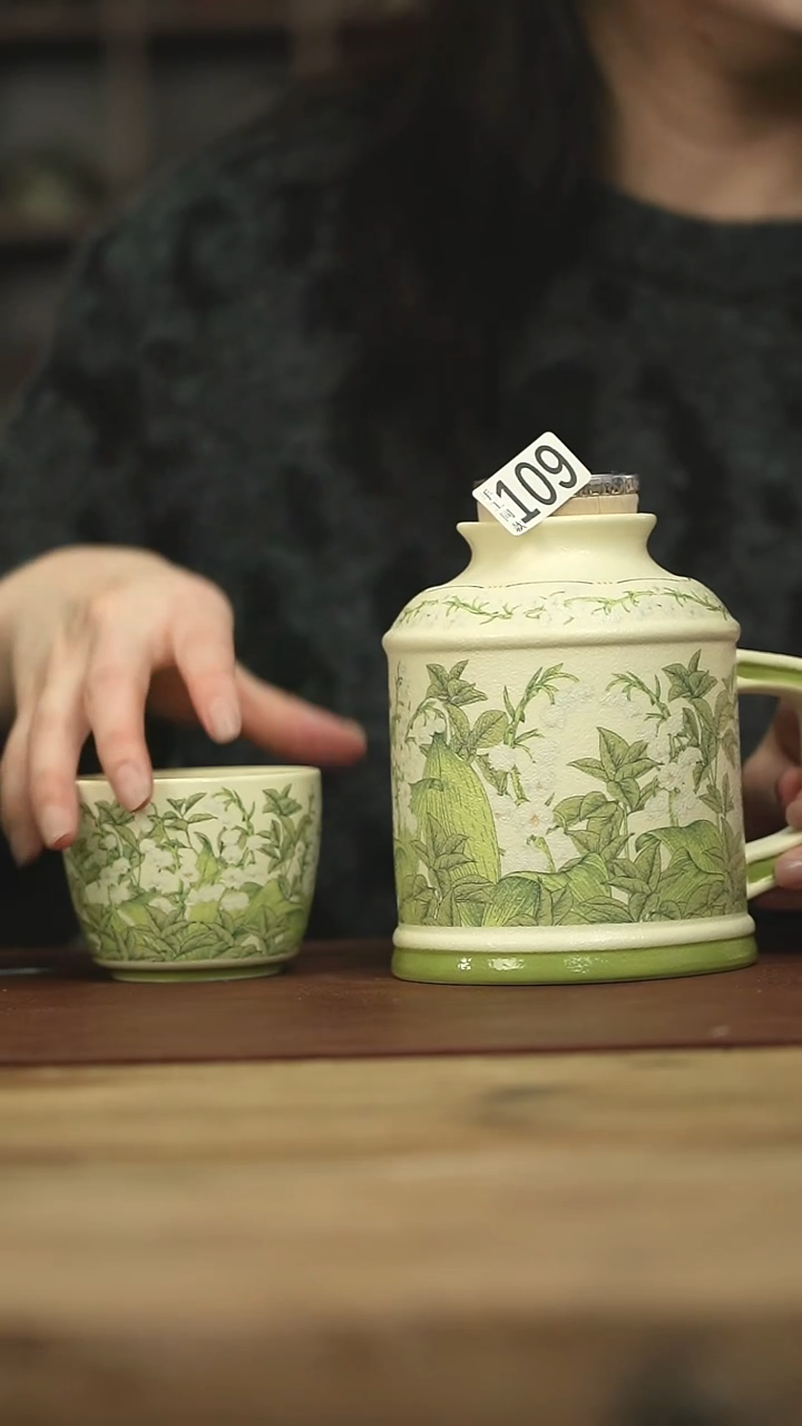 设计师手作款  闷茶壶