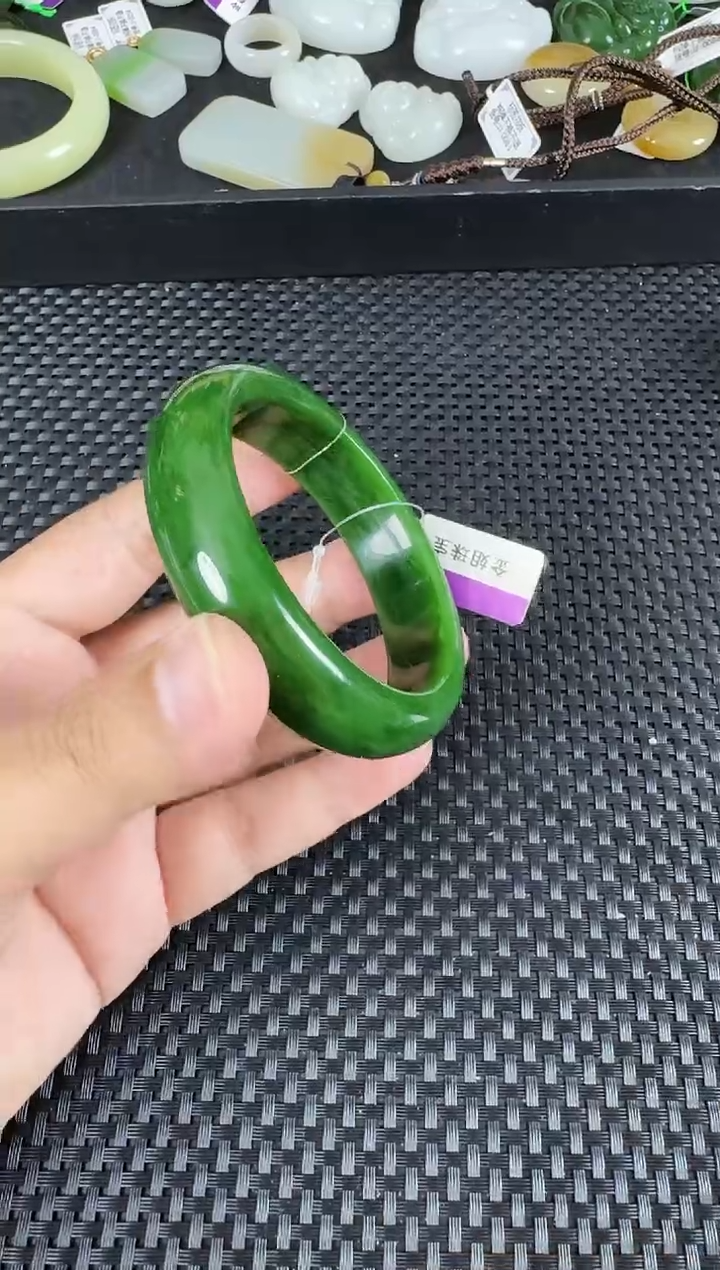 【闪购商品】和田玉（碧玉）手镯未镶嵌约58MM