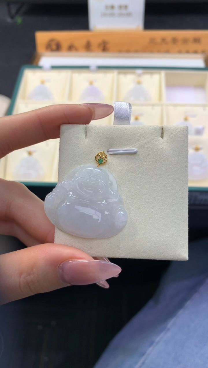 【闪购商品】翡翠颈饰18K金镶嵌FA56翡翠大佛公多样性发其一
