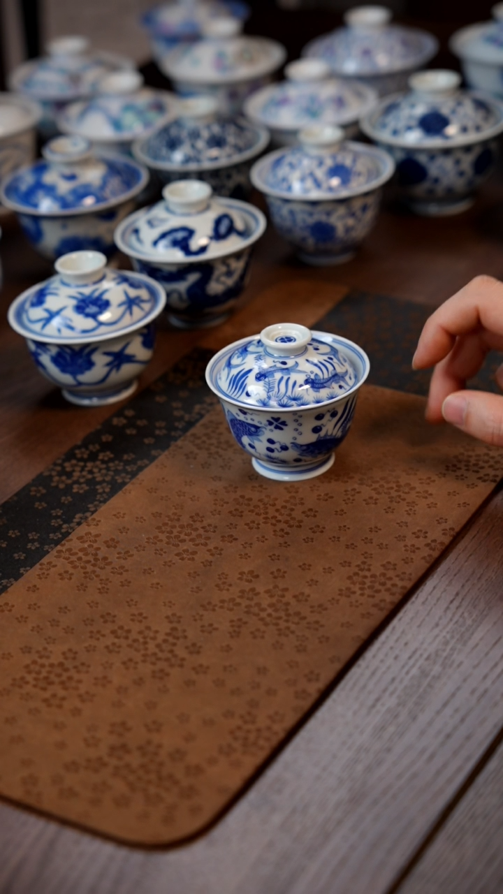 【闪购商品】群鱼盖碗111111111111