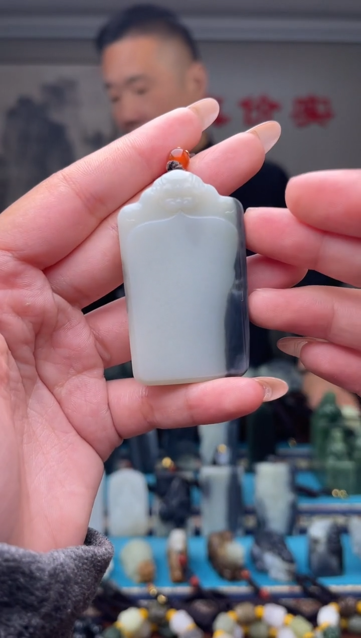 未镶嵌和田玉挂件1