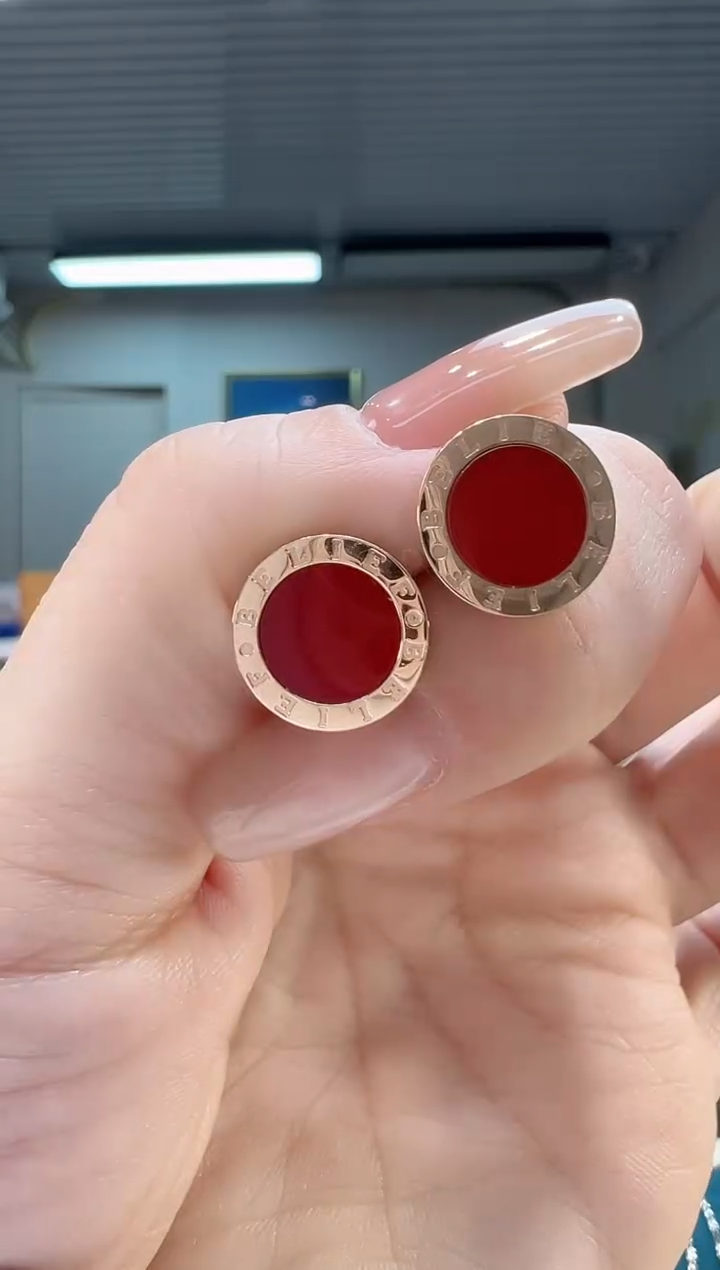 【闪购商品】玛瑙/玉髓耳钉18K金镶嵌红饼耳钉K红