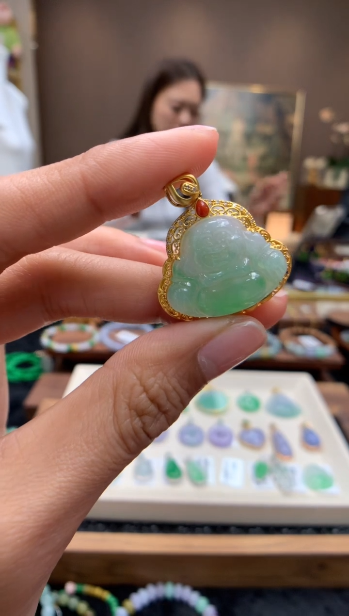 【闪购商品】翡翠颈饰18K金镶嵌佛公