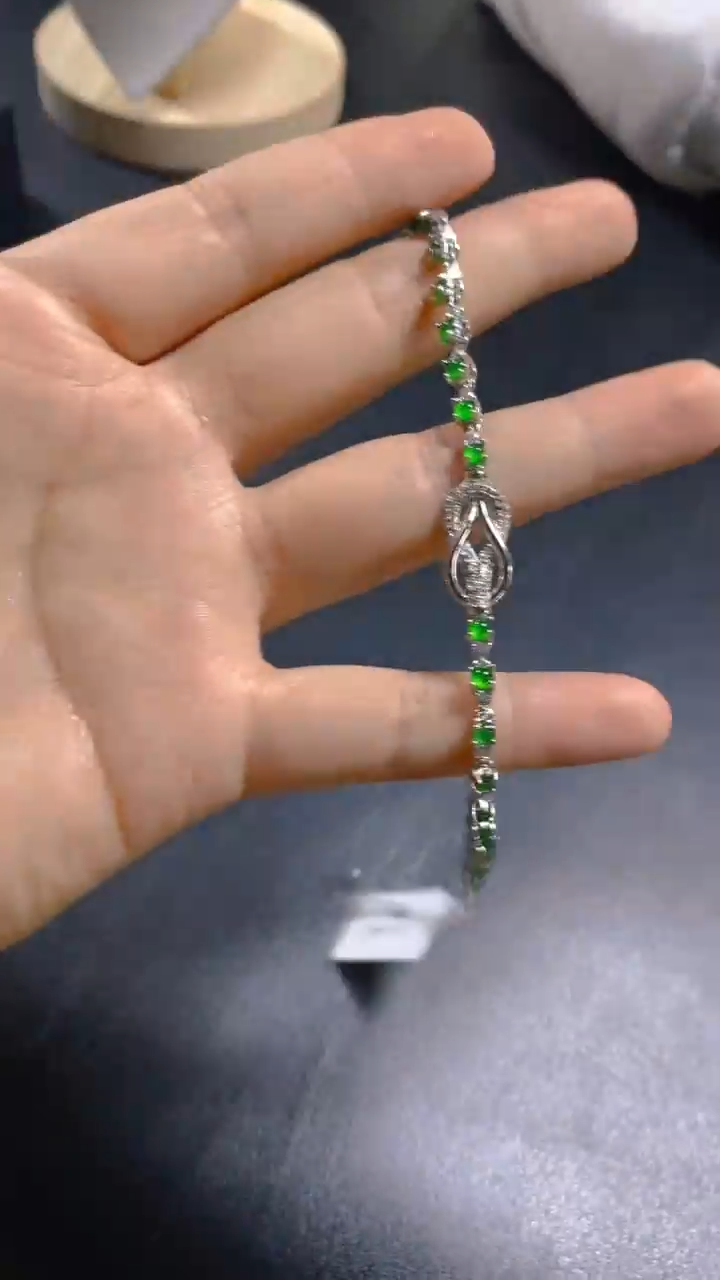 【闪购商品】翡翠手链未镶嵌0766707924多样性发一