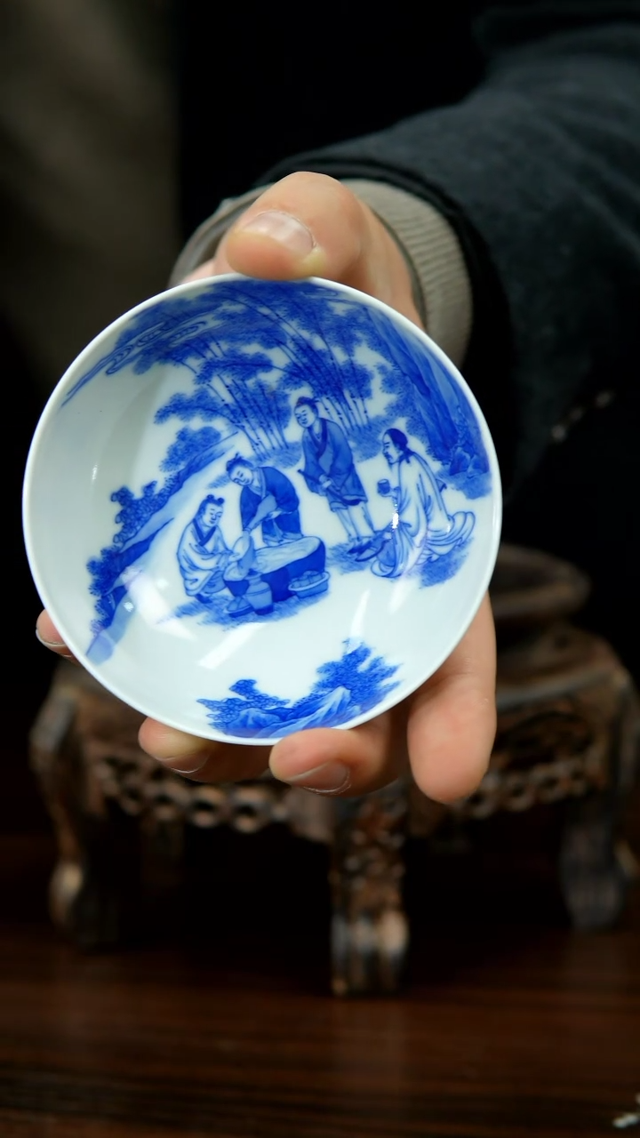 【闪购商品】008函夏非遗朱剑辉青花人物普洱杯