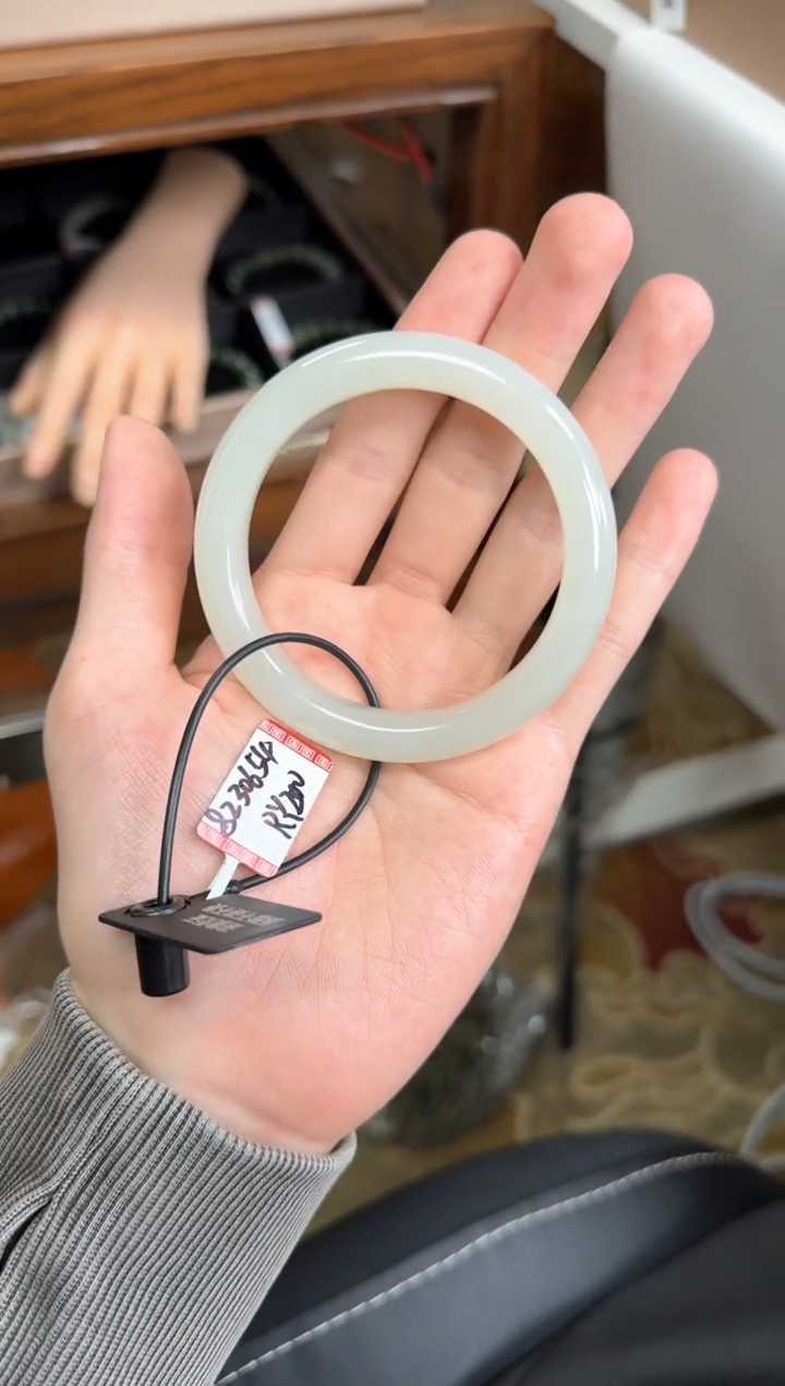 未镶嵌手镯和田玉58