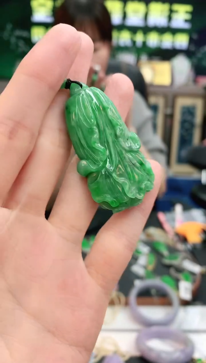 【闪购商品】翡翠颈饰未镶嵌赠礼盒证书  小君