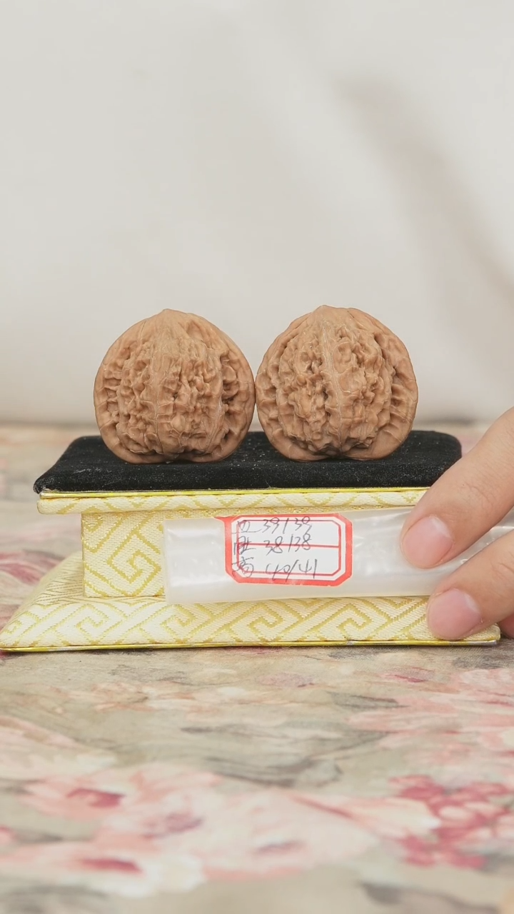 把件文玩核桃一代望月