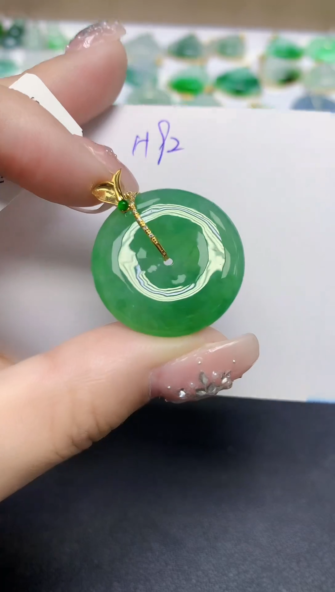 颈饰18K金镶嵌翡翠天然缅甸翡翠A货翡翠百元以上9元证书费自理