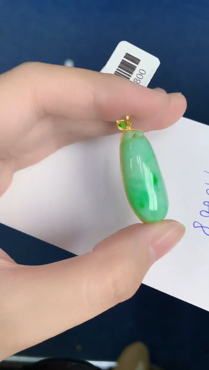 【闪购商品】翡翠颈饰18K金镶嵌0000000000