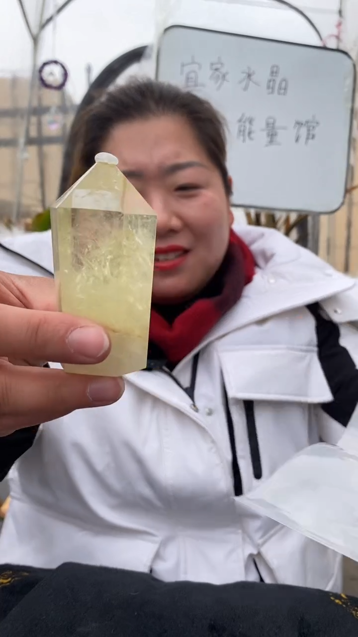 【闪购商品】黄晶柱子未镶嵌黄水晶柱子D93