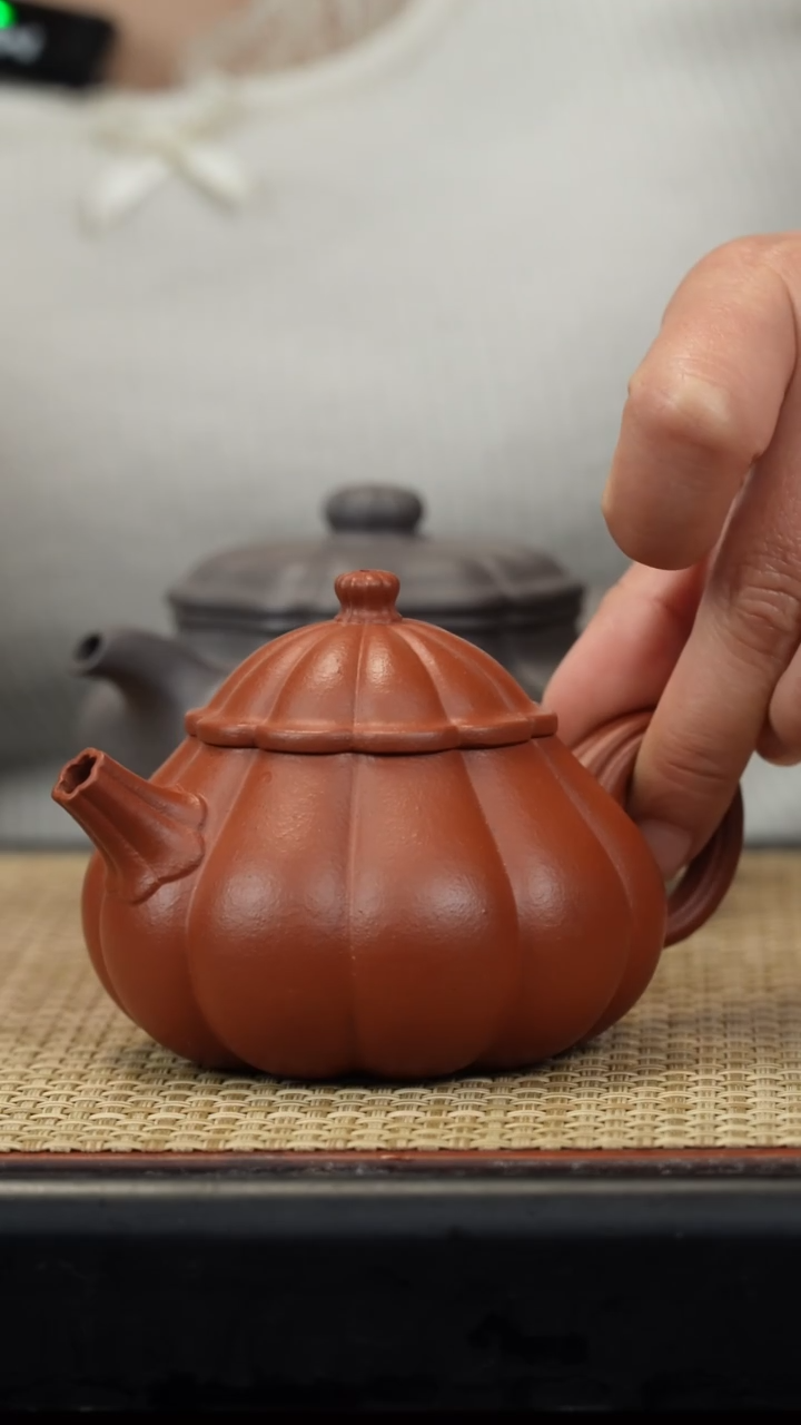 【闪购商品】紫砂茶壶生砂筋纹文旦150c