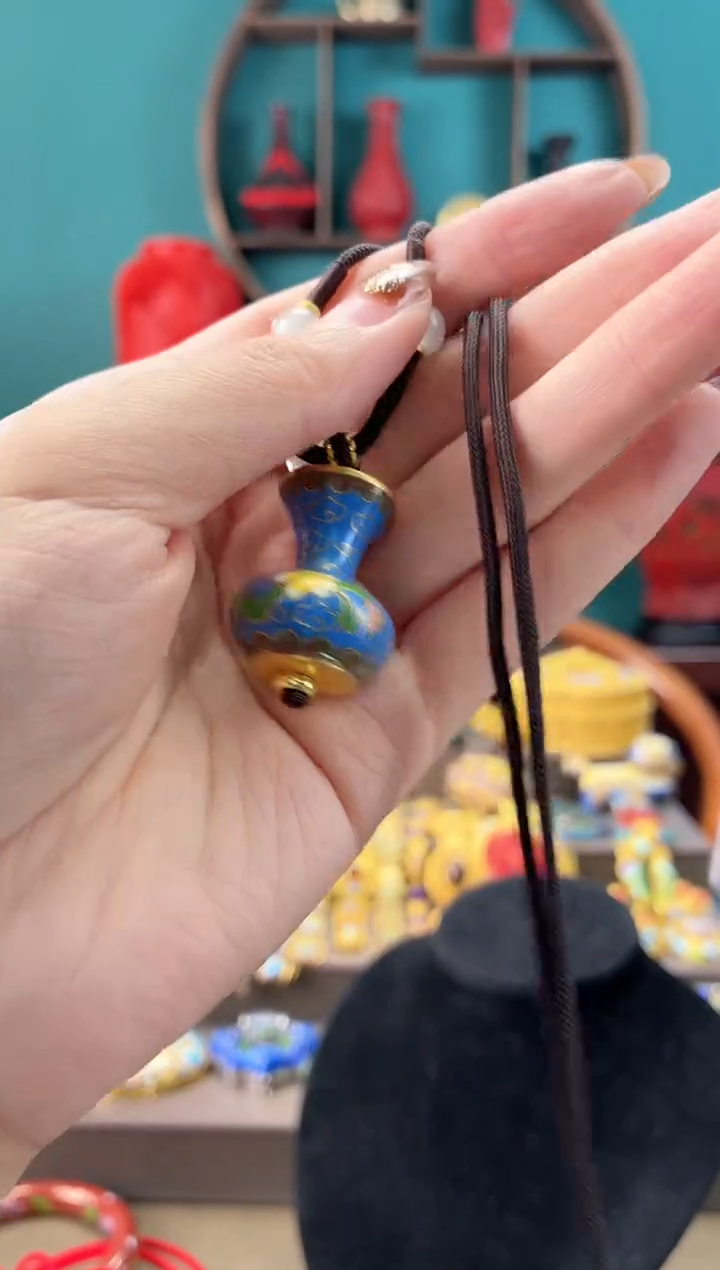 非遗手工景泰蓝小瓶子吊坠湖蓝