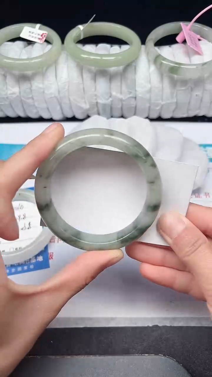 未镶嵌手镯石英质玉311-56/57