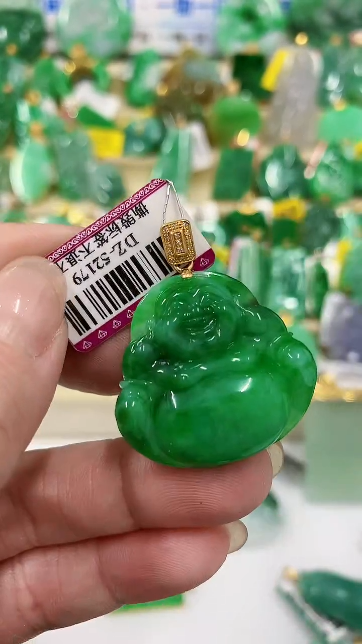 【闪购商品】翡翠吊坠(不含链)18K金镶嵌挂件