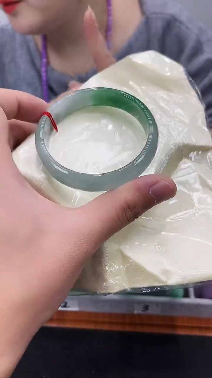 【闪购商品】砖雕s17 阳春白雪手镯 圈口60