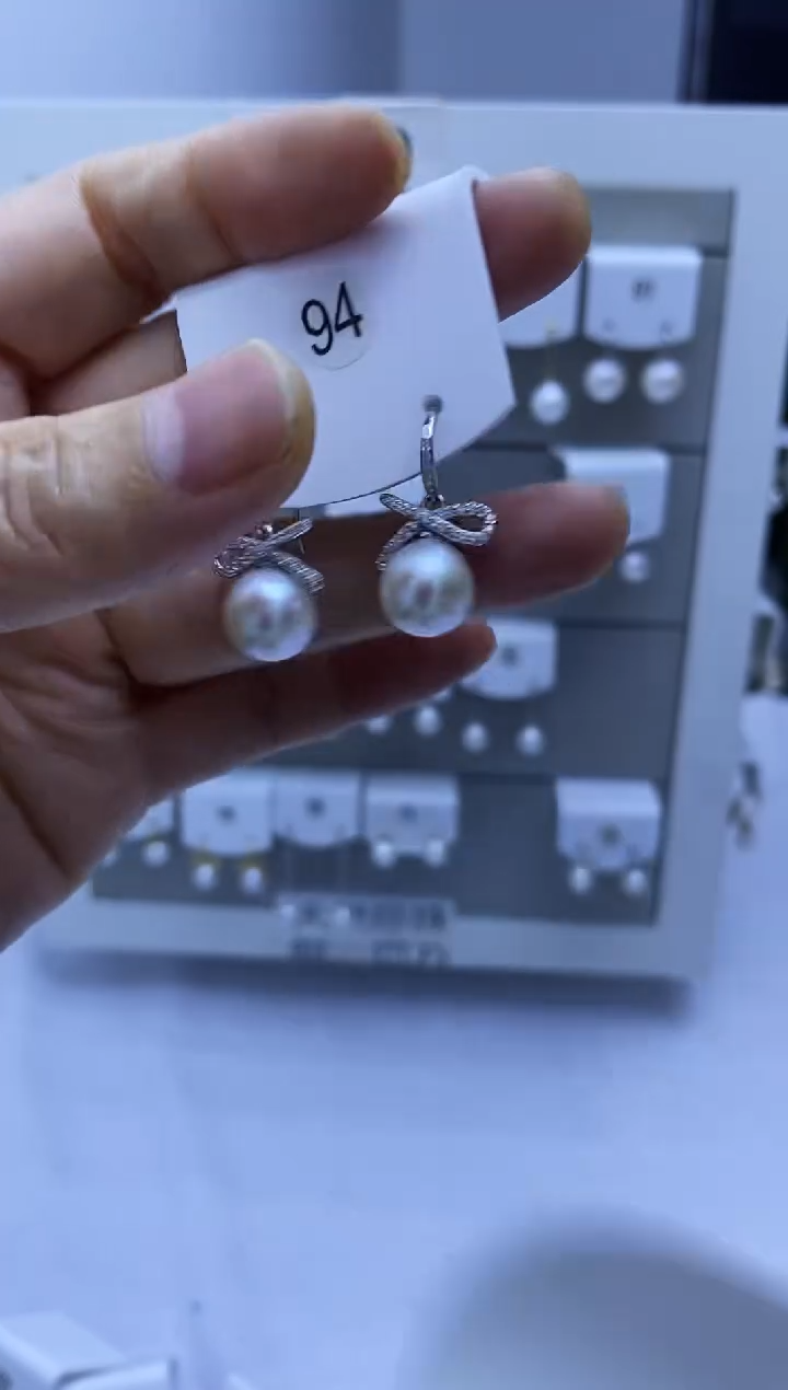 银S925镶嵌耳饰淡水珍珠94