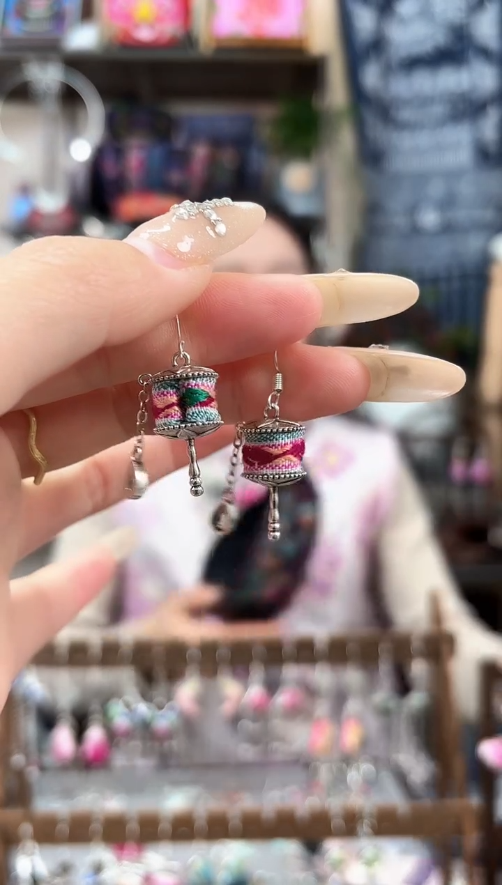 织绣民族风非遗老绣苗银饰品106