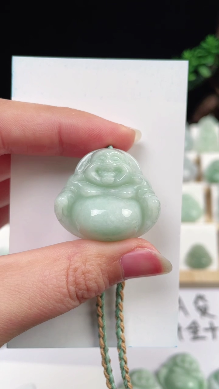 【闪购商品】翡翠颈饰未镶嵌佛公