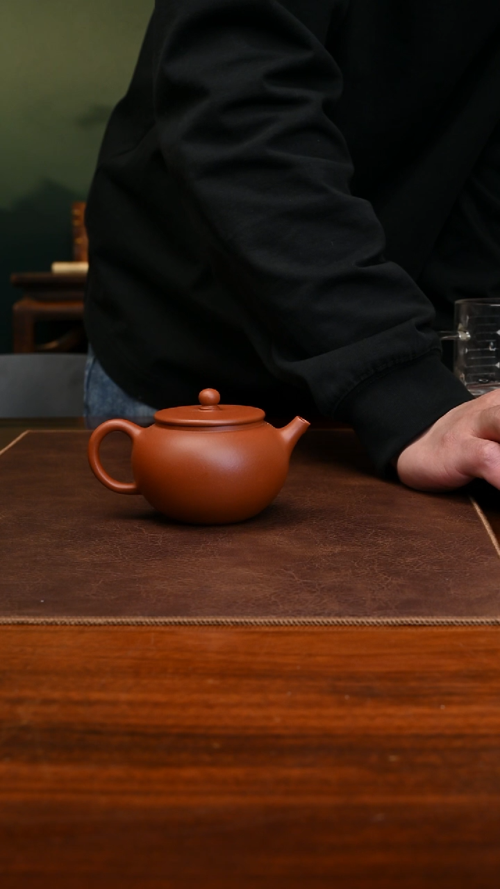 【闪购商品】紫砂茶壶朱砂圆珠150cc