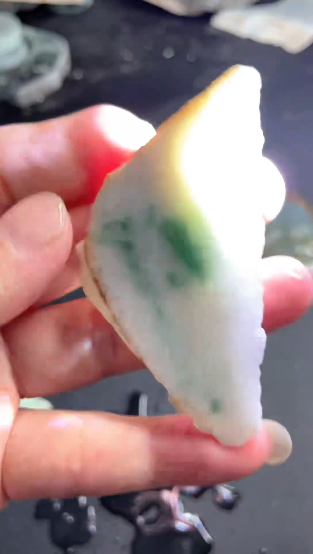 翡翠未镶嵌颈饰天然缅甸翡翠玉石