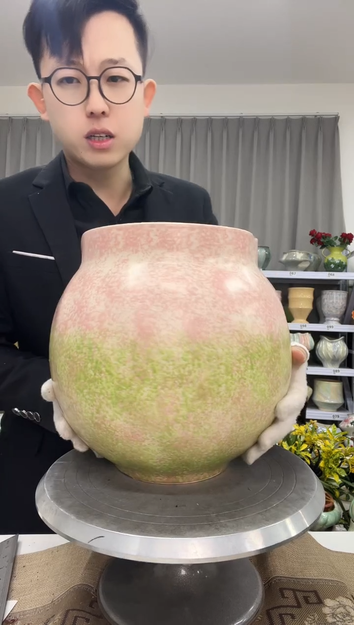 【1.2】花盆链接 高：26  口：19