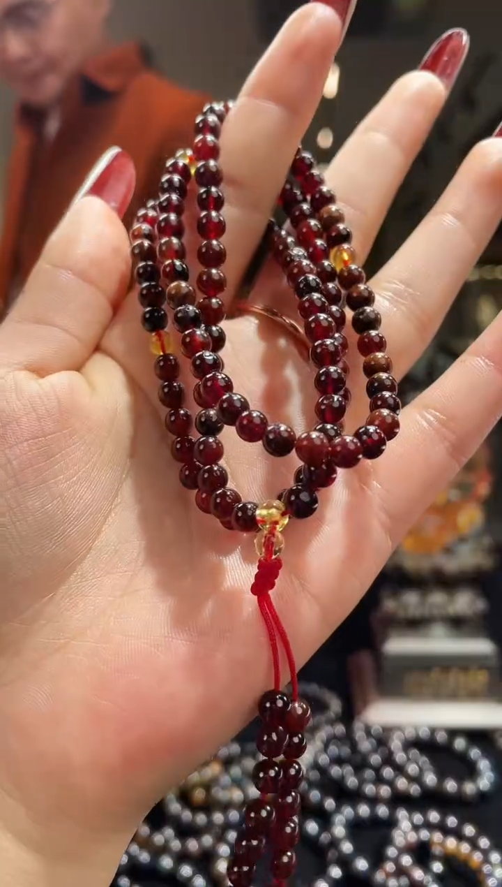 琥珀颈饰未镶嵌缅甸琥珀血蜜108