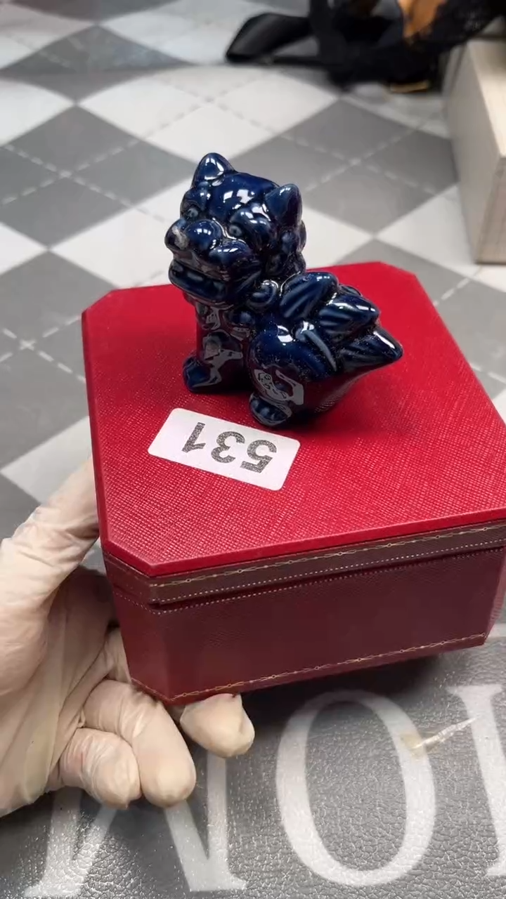 瓷片陶瓷如图所示周边