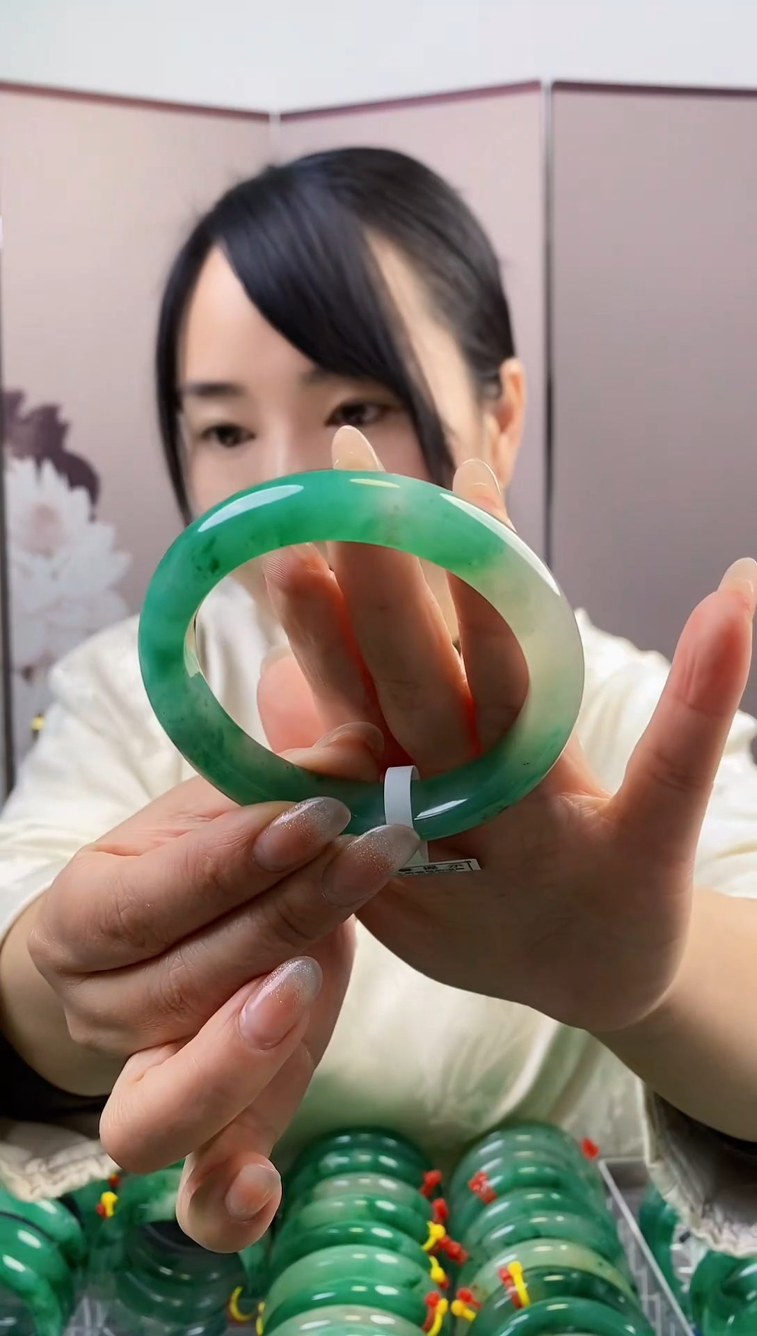 【闪购商品】石英质玉手镯未镶嵌40