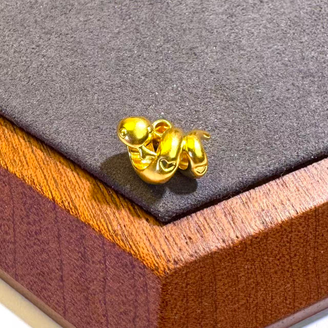 足金999可爱卷卷蛇CH6773