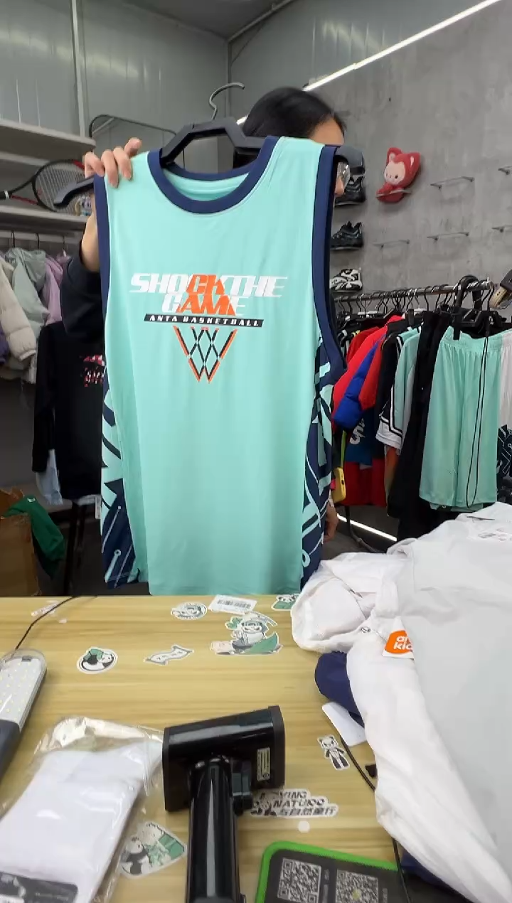 【闪购商品】安踏儿童衣服尺码：170
