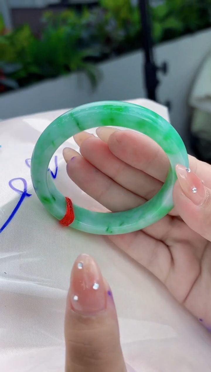 【闪购商品】翡翠手镯未镶嵌翡翠手镯