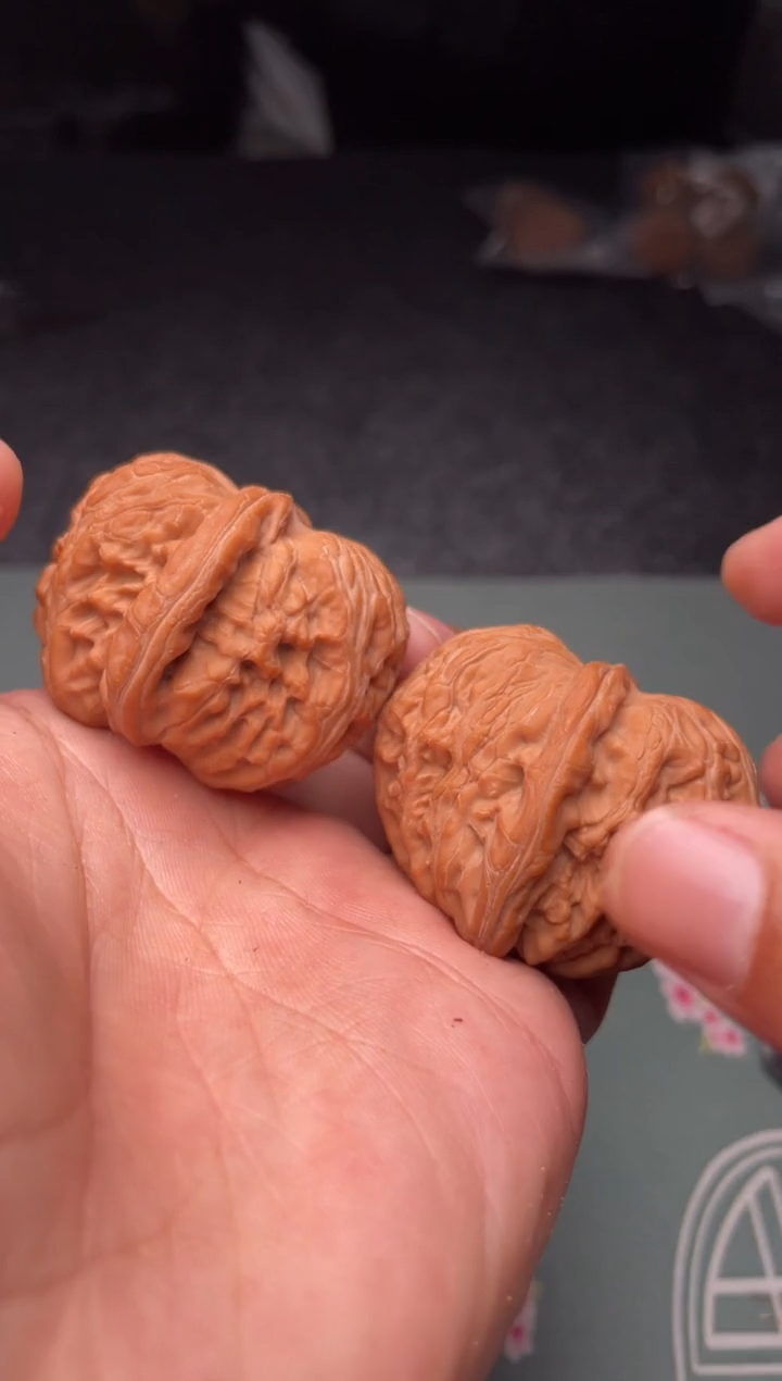 把件文玩核桃a29  元宝 43尺