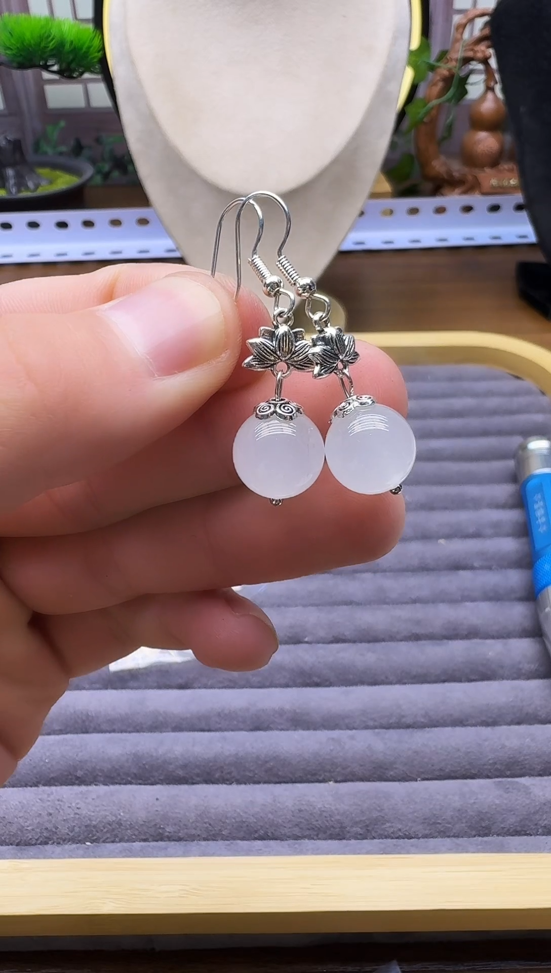 银S925镶嵌和田玉耳饰E128       