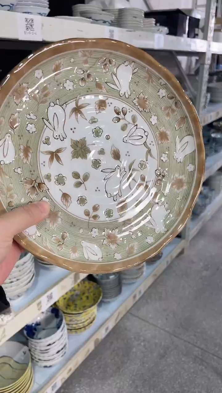 陶瓷微瑕绿色玉兔8.6英寸深盘