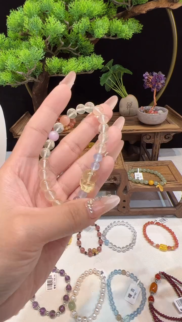 【闪购商品】手绳未镶嵌水晶@@手饰