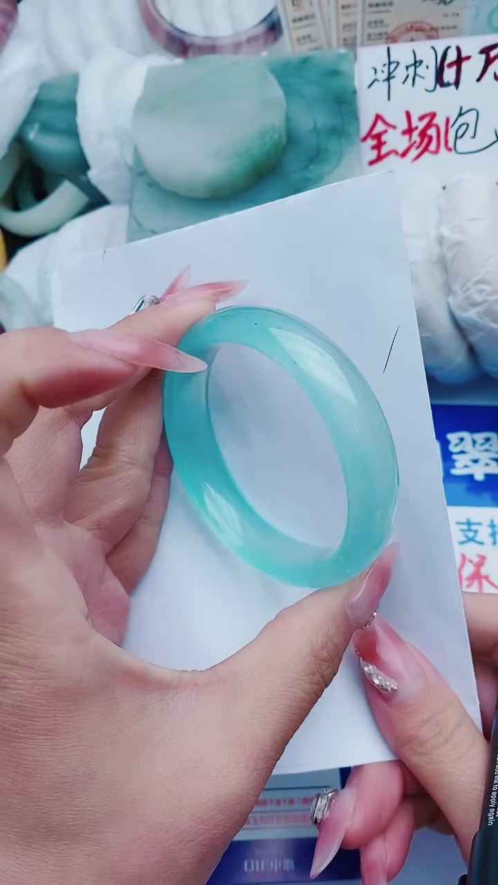 【闪购商品】石英质玉手镯未镶嵌C191-53-55