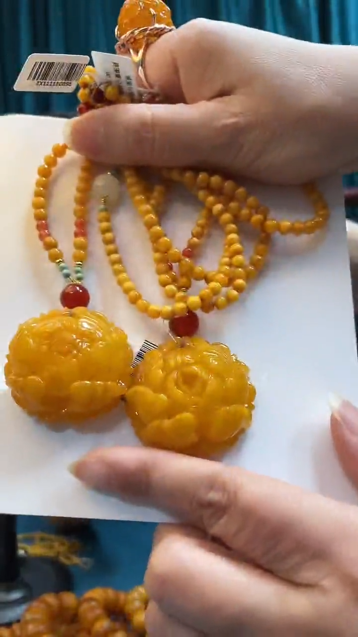 未镶嵌吊坠(赠链)琥珀蜜蜡牡丹花套装（多样性只发其一）