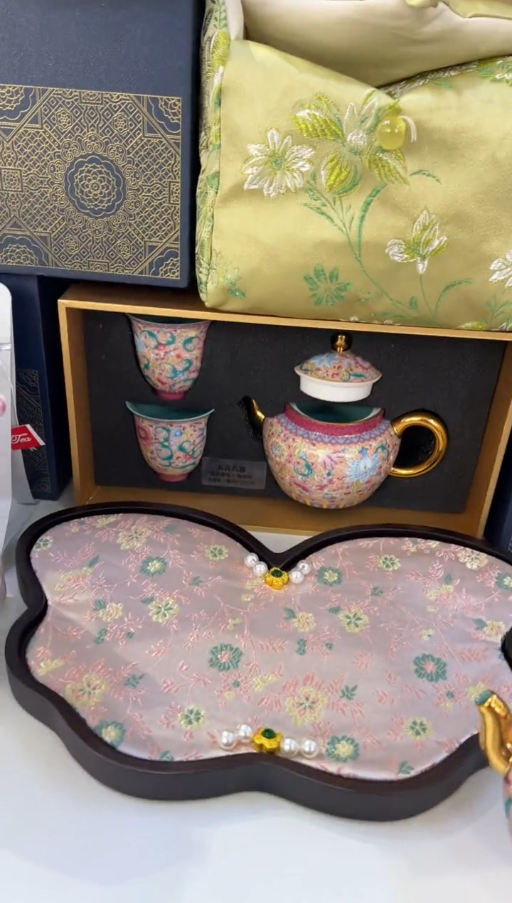 瓷片小乔瓷片链接