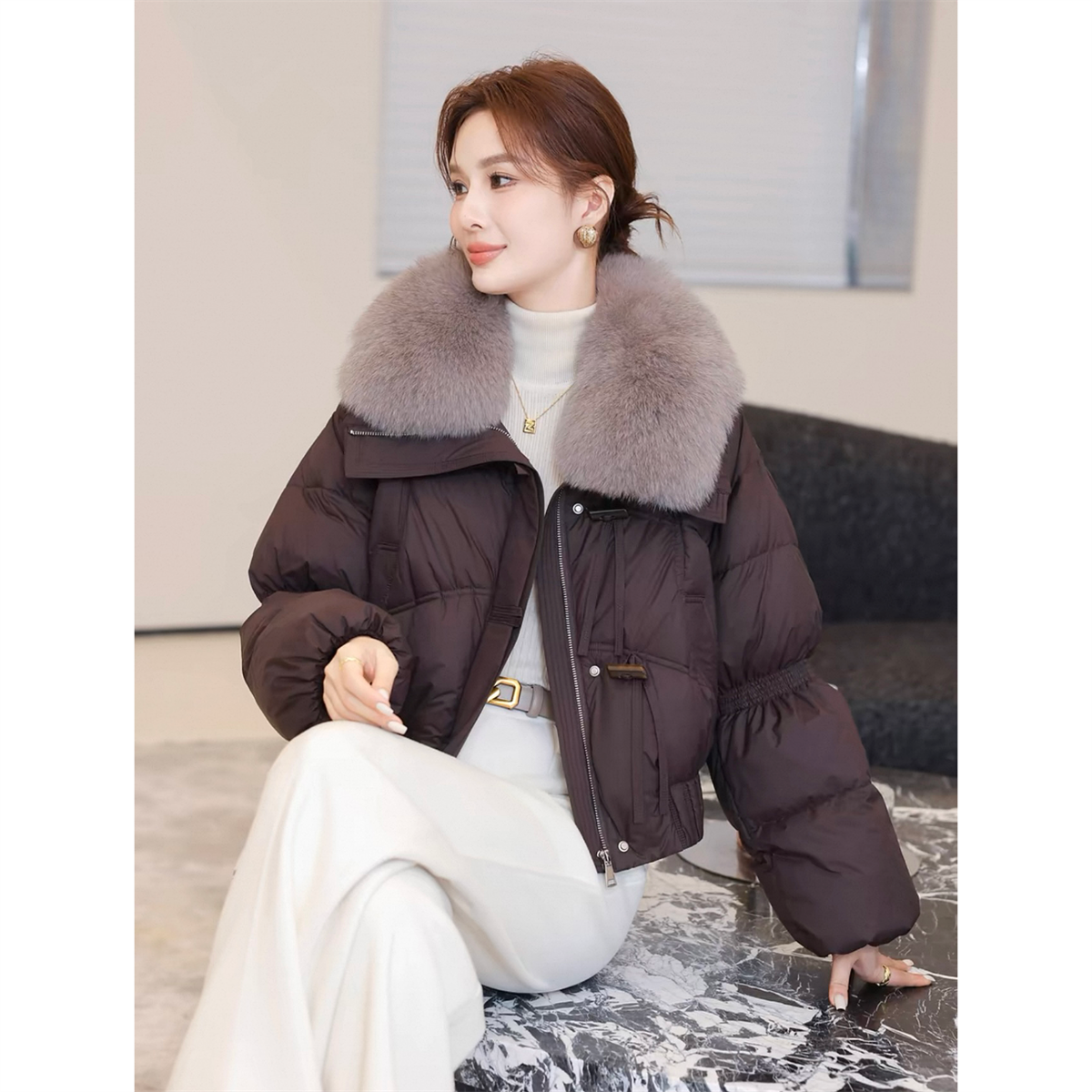 25新款鹅绒服真毛狐狸毛可拆卸毛领休闲百搭短款外套女