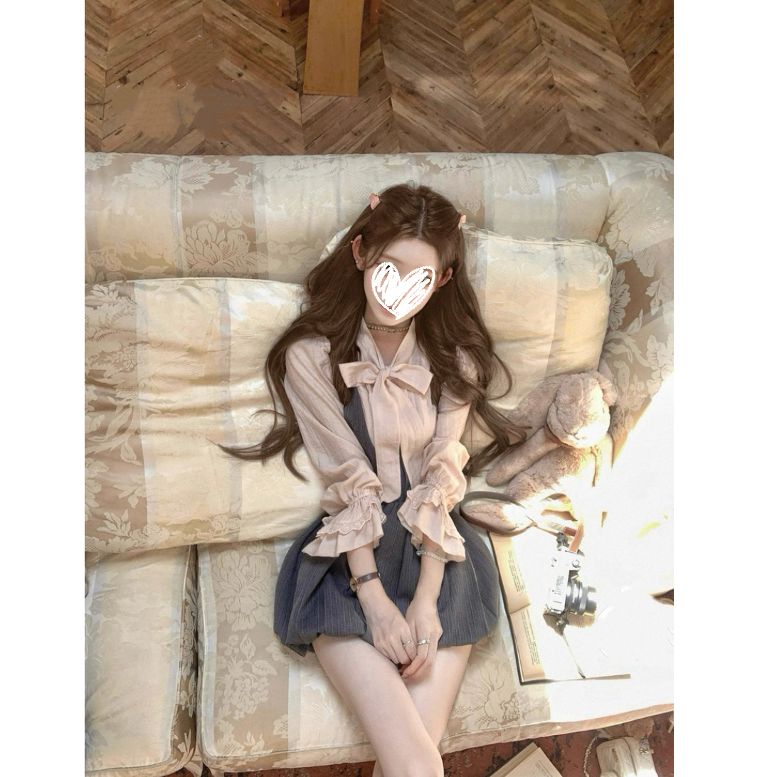 恋恋日记 中古粉v领系带衬衫暗纹蝴蝶结背带花苞短裤两件套装D753