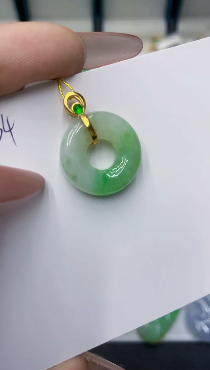 颈饰未镶嵌翡翠111111