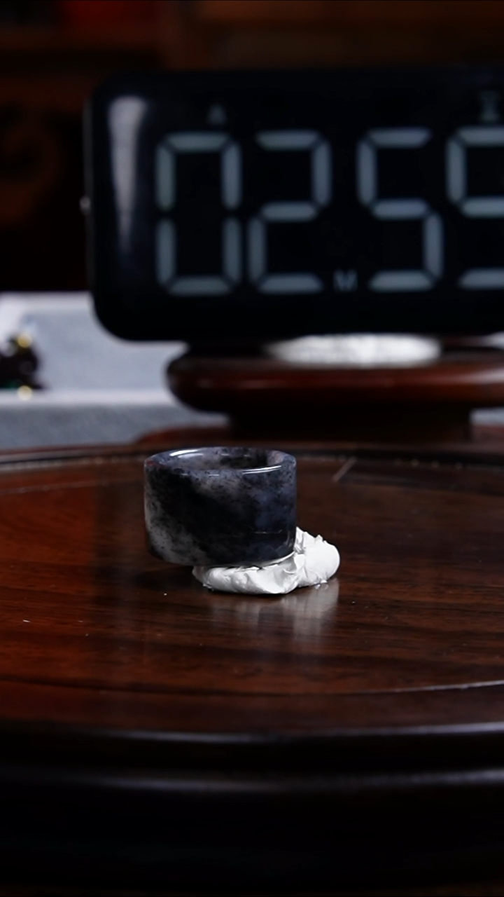 和田玉未镶嵌把件其**坏1